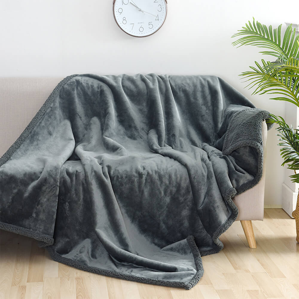 Wasserdichte Flanell-Sherpa-Fleece-verdickte Hundedecke