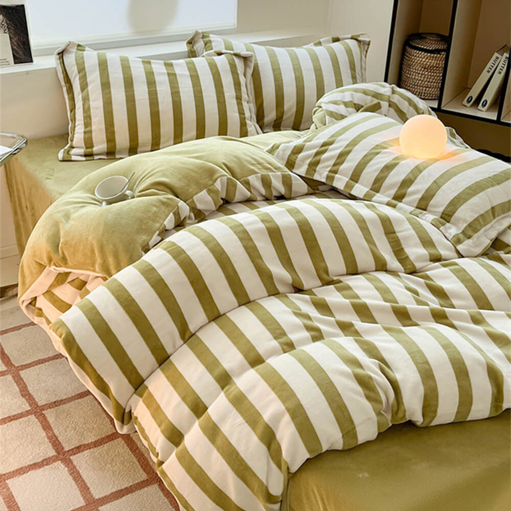 Juego de cama de terciopelo de la leche a cuadros antiestática