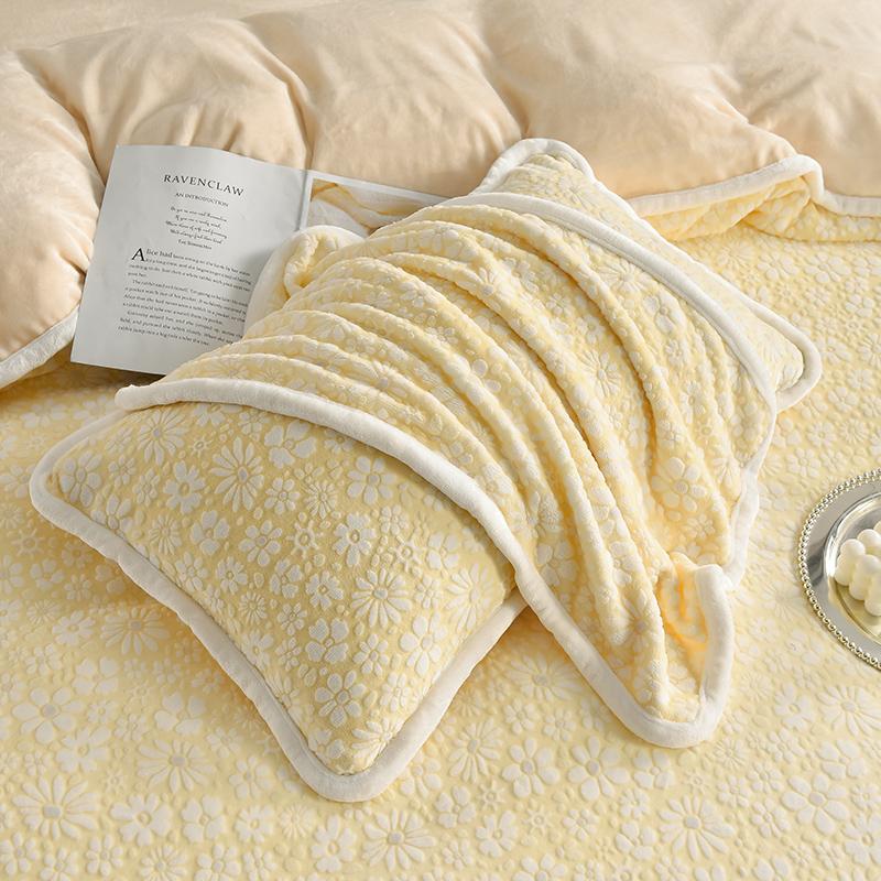 Elegante camisa de cama de terciopelo tallado con ropa de cama con cama para la piel