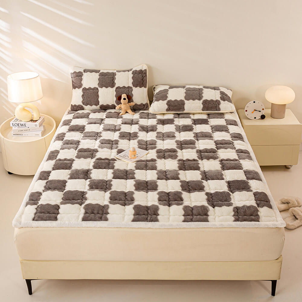 Surmatelas et taie d'oreiller en peluche à damier chaud