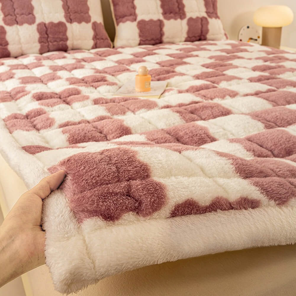 Surmatelas et taie d'oreiller en peluche à damier chaud