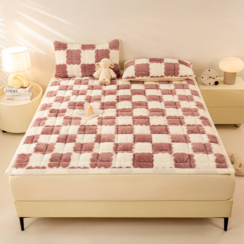 Surmatelas et taie d'oreiller en peluche à damier chaud