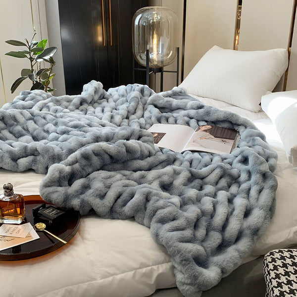 Super Soft Faux Fur & Velvet Luxury Pet Throw Blanket Human Blanket - FUNNYFUZZY